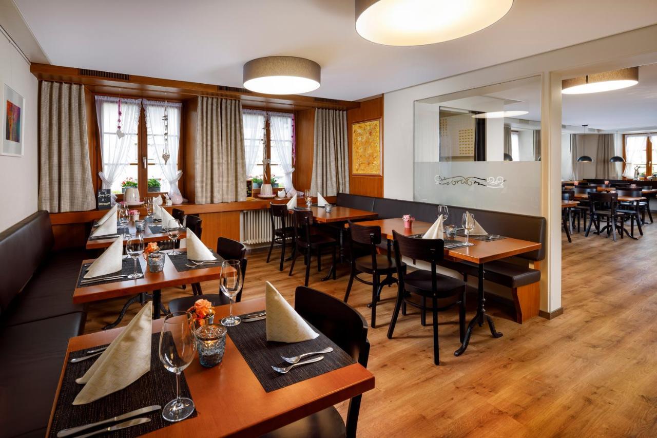 Gasthaus Zum Loewen Neftenbach Esterno foto